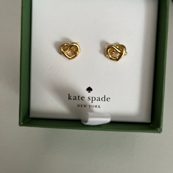BNWT KATE SPADE New York Love Me Knot Stud Earrings (OS) - Picture 5 of 5